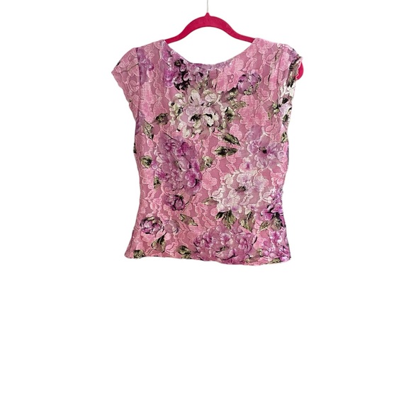 Pretty top - Picture 2 of 2